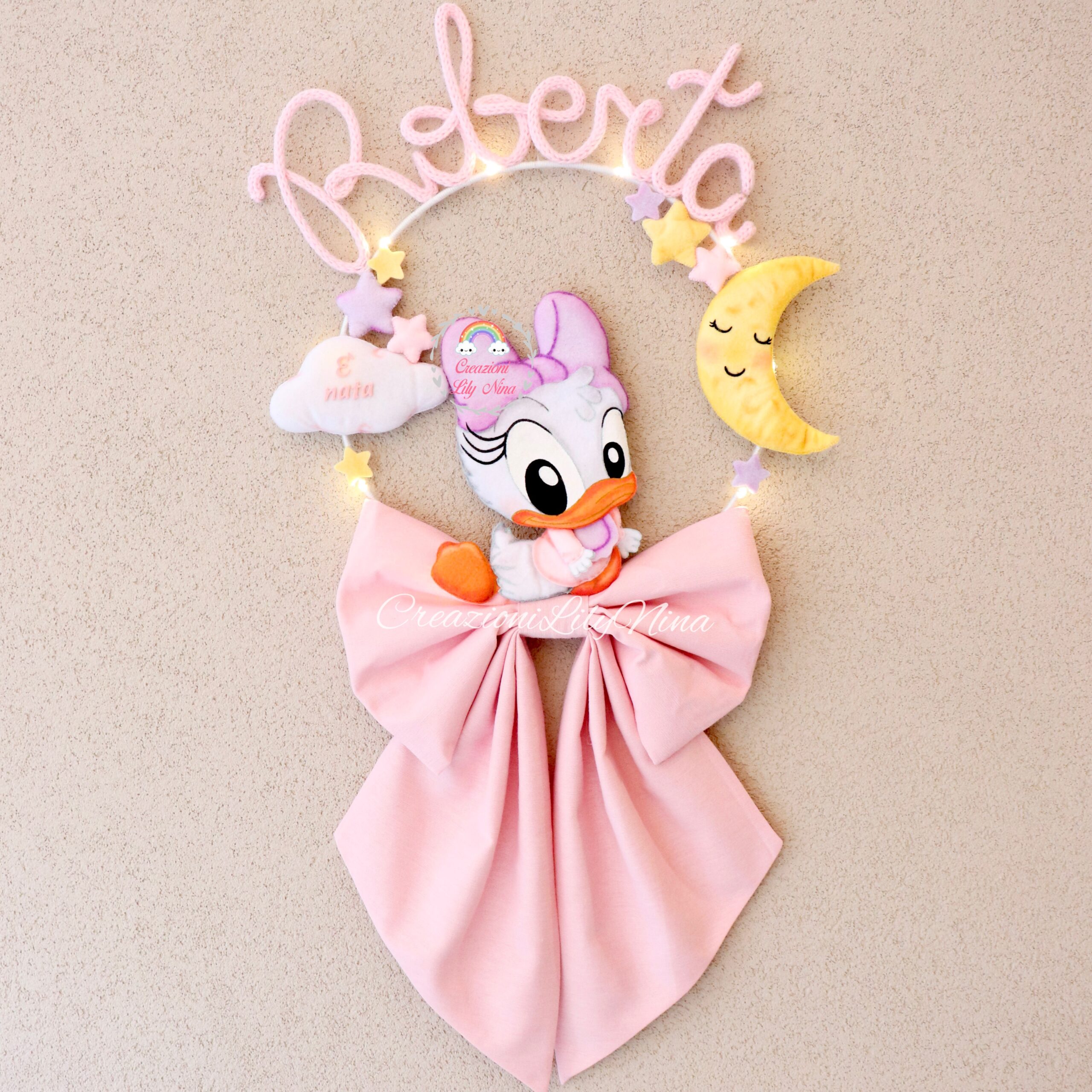 Fiocco nascita paperina con nome Roberta in tricotin 