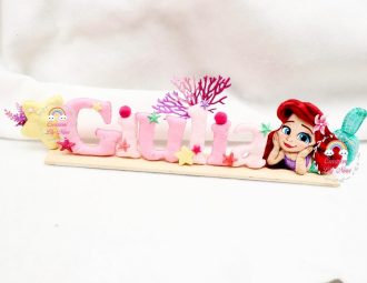 Banner nome Giulia da tavolo a tema Ariel
