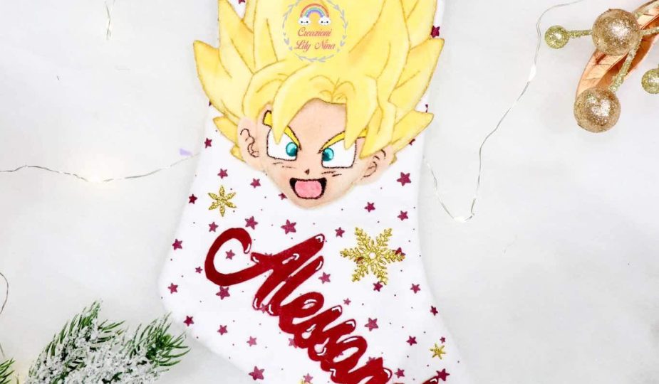 Calza befana natalizia Goku nome Alessandro feltro pannolenci diy idee regalo