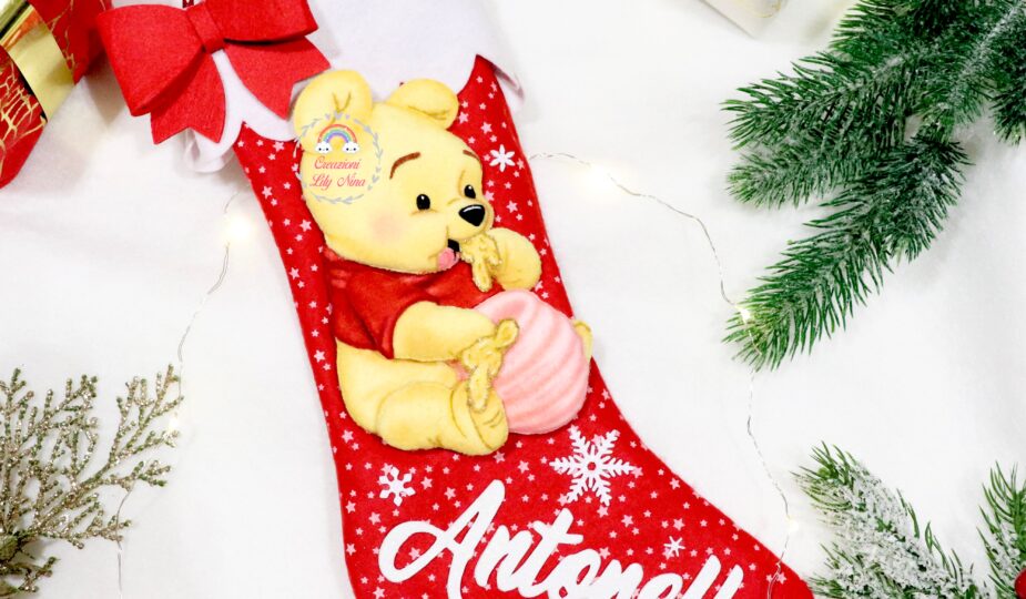 Calza Natale Befana Winnie the Pooh fatta a mano in feltro, pannolenci diy handmade