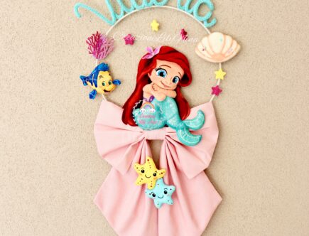 Fiocco nascita sirenetta Ariel con nome Vittoria in tricotin, feltro, pannolenci diy