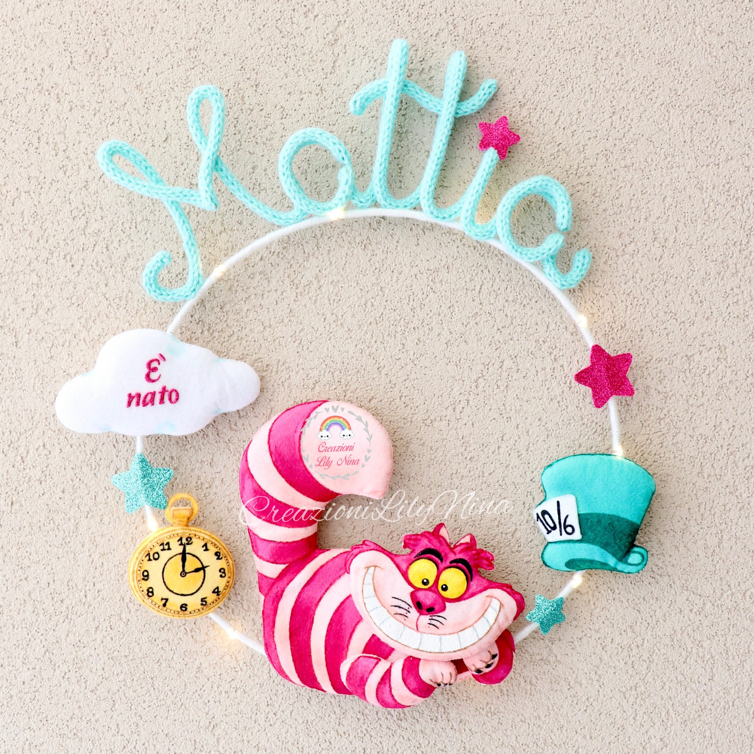 Fiocco nascita stregatto con nome Mattia in tricotin 